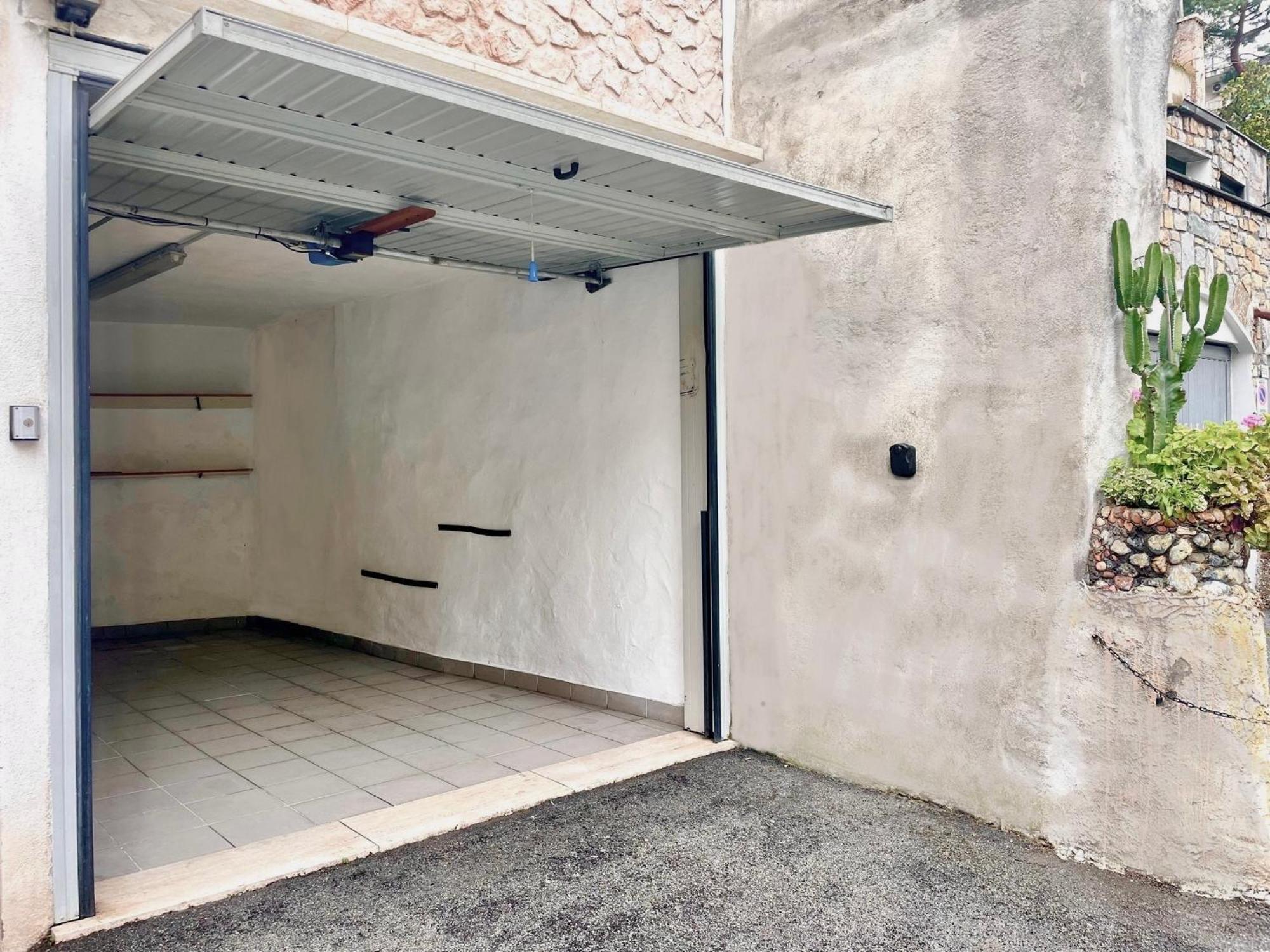 Il Giardino Del Comandante - Trilocale Con Garage Apartment Sanremo Exterior foto